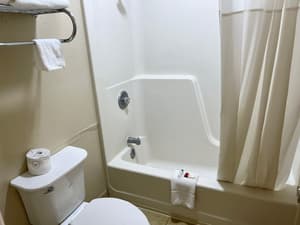 thumbnail: Front of property