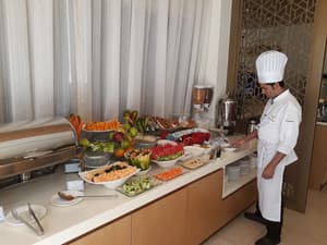 thumbnail: Buffet