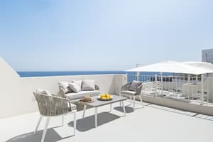 thumbnail: Terrace/patio