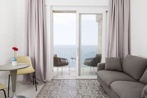 thumbnail: Living area