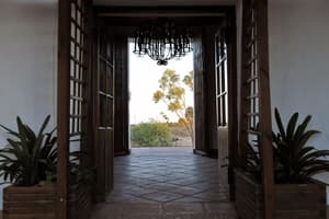 thumbnail: Interior entrance