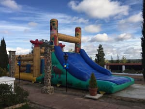 thumbnail: Children's play area - outdoor