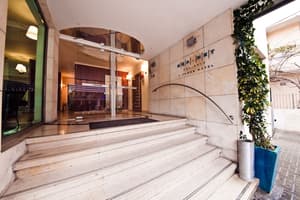thumbnail: Property entrance