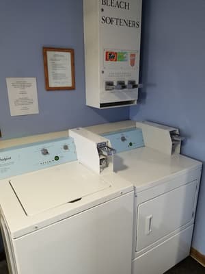thumbnail: Laundry room