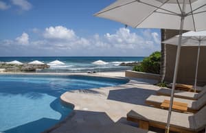 thumbnail: Pool