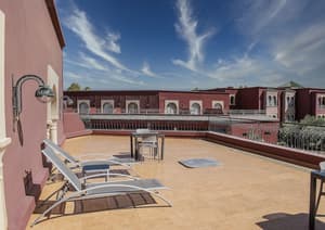 thumbnail: Terrace/patio