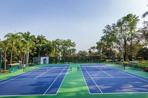 thumbnail: Tennis court