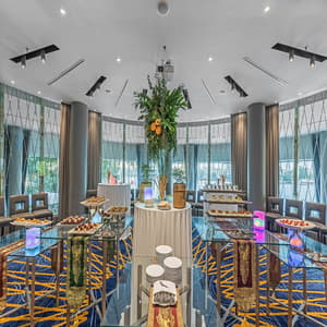 thumbnail: Banquet hall