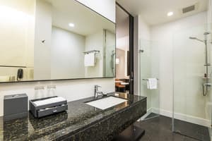 thumbnail: Bathroom sink
