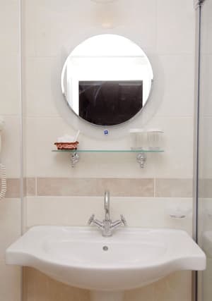 thumbnail: Bathroom