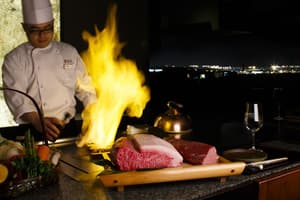 thumbnail: Restaurant