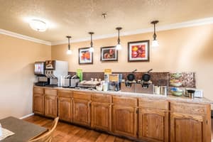 thumbnail: Breakfast area