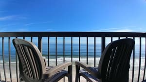 thumbnail: Balcony view