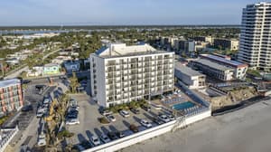 thumbnail: Exterior