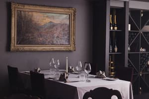 thumbnail: Restaurant