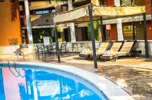 thumbnail: Outdoor pool