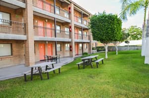 thumbnail: BBQ/picnic area