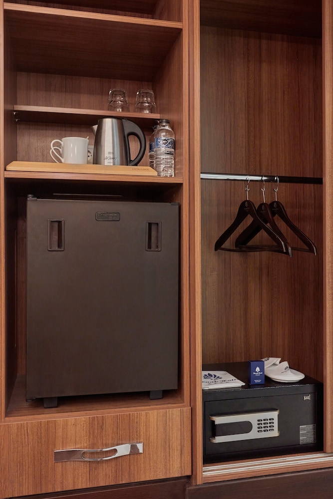 Minibar