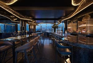 thumbnail: Bar (on property)