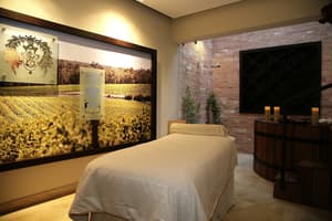 thumbnail: Massage