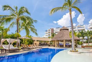 thumbnail: Outdoor pool
