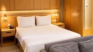 thumbnail: Room