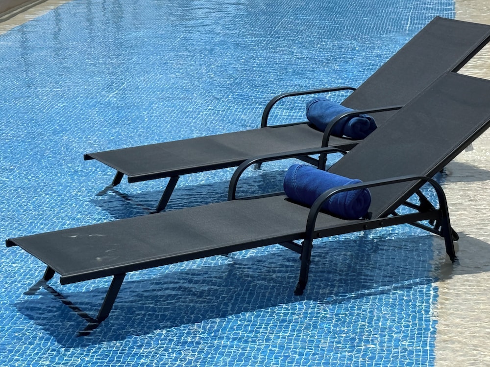 Rooftop pool