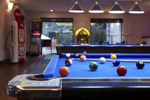 thumbnail: Billiards
