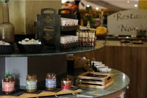 thumbnail: Breakfast buffet