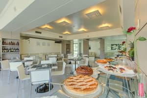 thumbnail: Breakfast buffet