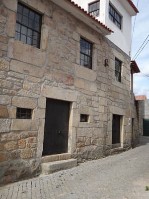 thumbnail: Exterior