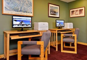 thumbnail: Business center