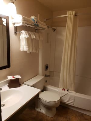 thumbnail: Bathroom
