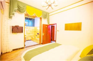 thumbnail: Room