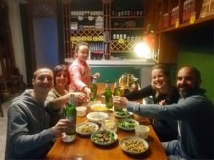 thumbnail: Bar (on property)