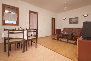 thumbnail: Living room