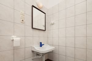 thumbnail: Bathroom sink