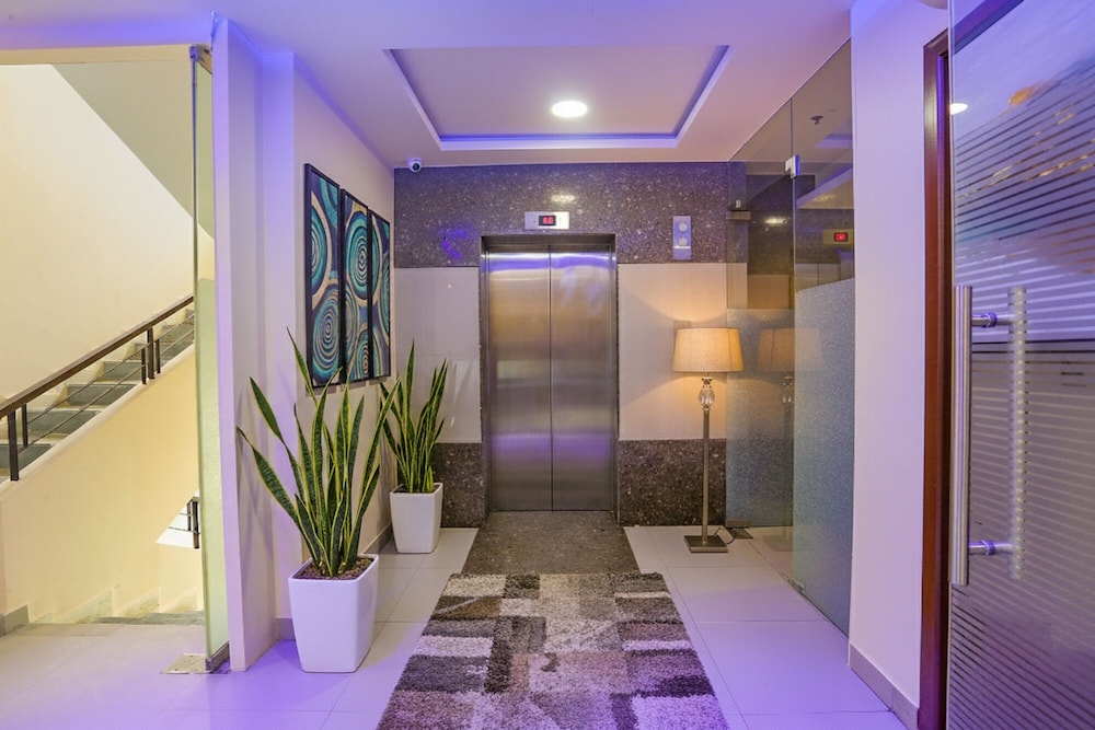 Elevator