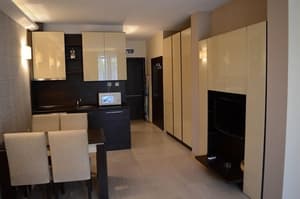 thumbnail: Living area