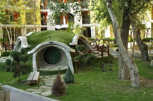 thumbnail: Front of property