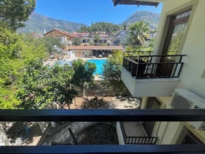 thumbnail: General view