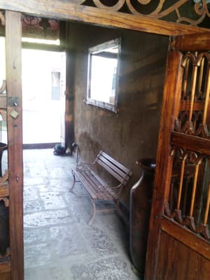 thumbnail: Interior entrance