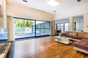 thumbnail: Living area