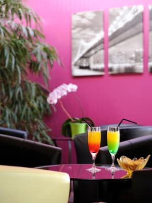 thumbnail: Restaurant
