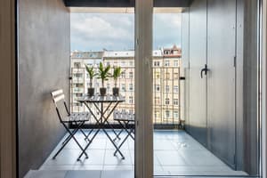 thumbnail: Balcony