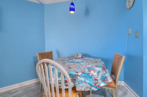 thumbnail: In-room dining