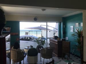 thumbnail: Reception