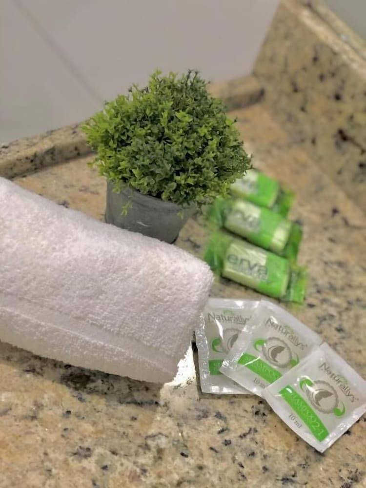 Bathroom amenities