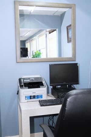 thumbnail: Business center