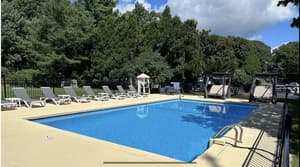 thumbnail: Outdoor pool